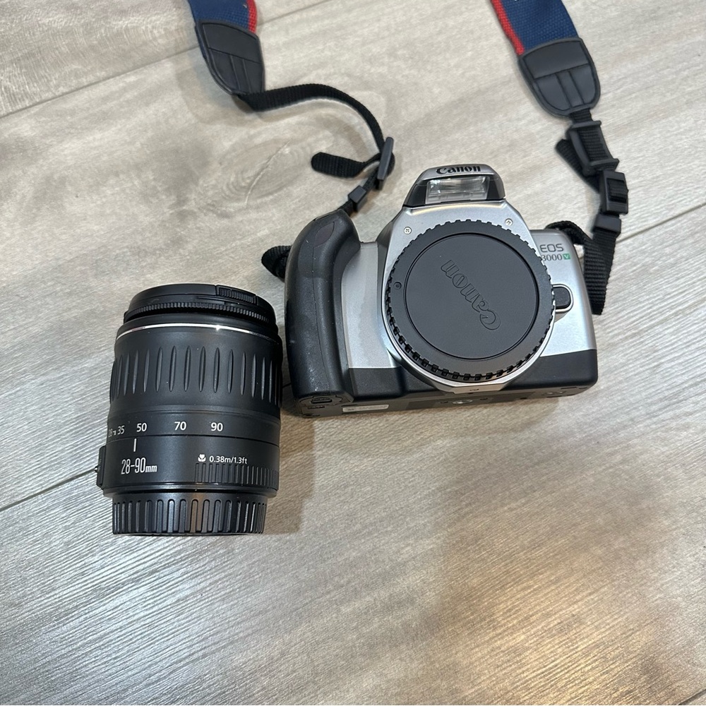 Canon EOS 3000v SLR Film Rebel K2